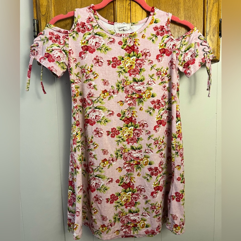 Btween Floral Cold Shoulder Top with lace-up short sleeves, Girls size 10
